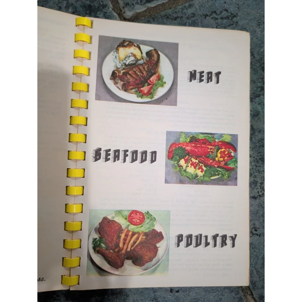 Very Rare Favorite Recipes Of Famous Women 1971 LaVale MD First Ladies Cookbook